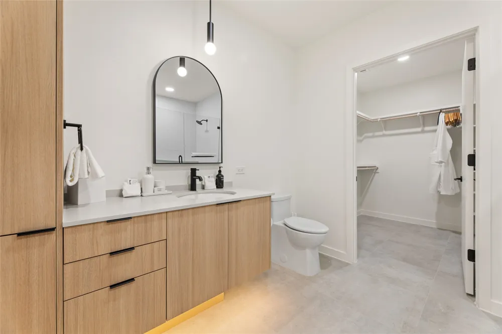 2323 S Lamar Boulevard #128 Austin, TX 78704