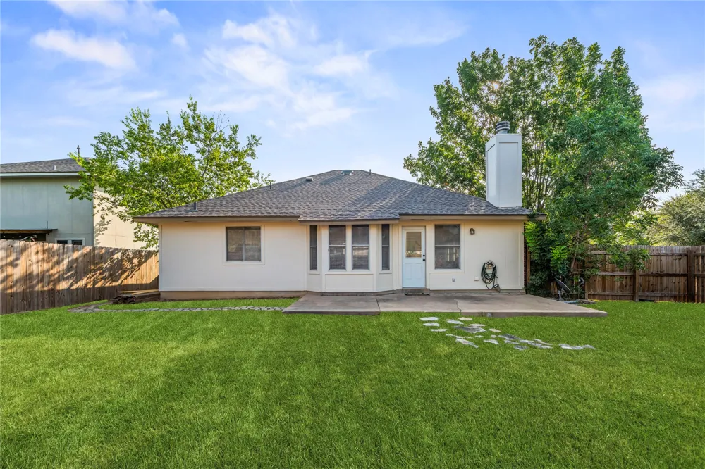 701 Sparkling Brook Lane Leander, TX 78641
