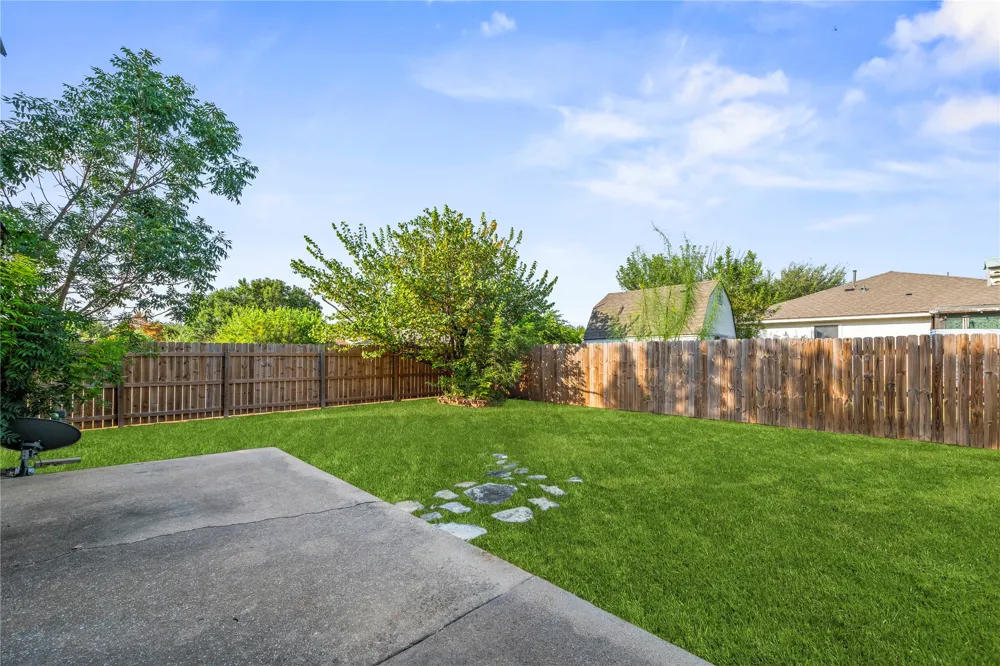 701 Sparkling Brook Lane Leander, TX 78641
