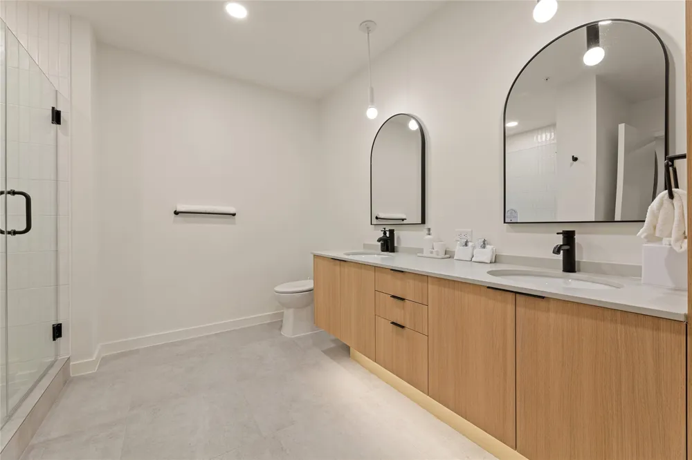 2323 S Lamar Boulevard #237 Austin, TX 78704