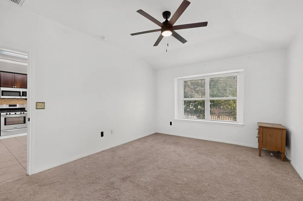 671 Tumlinson Fort Way Round Rock, TX 78664