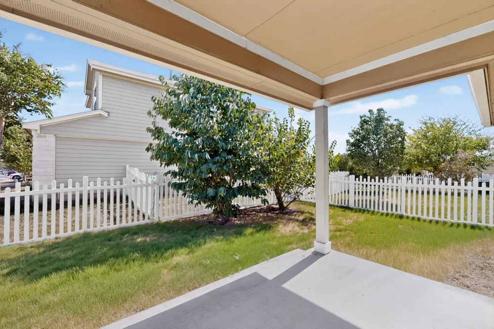 671 Tumlinson Fort Way Round Rock, TX 78664