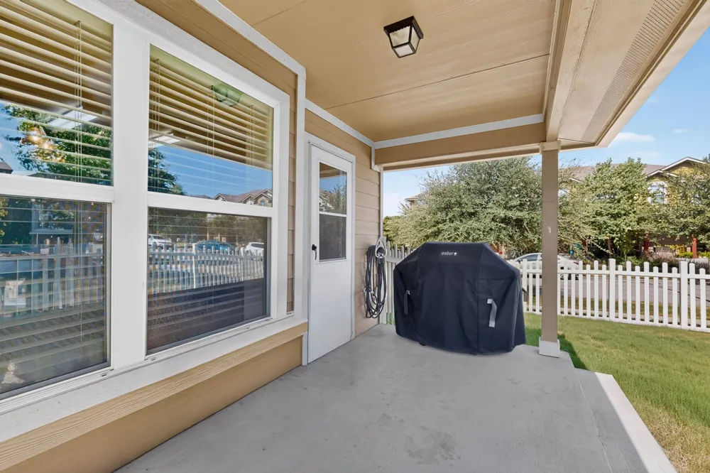 671 Tumlinson Fort Way Round Rock, TX 78664