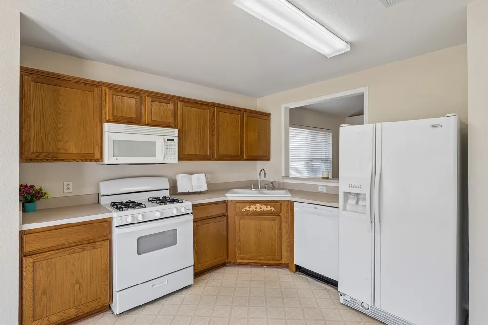 104 Cavalry Trail Elgin, TX 78621