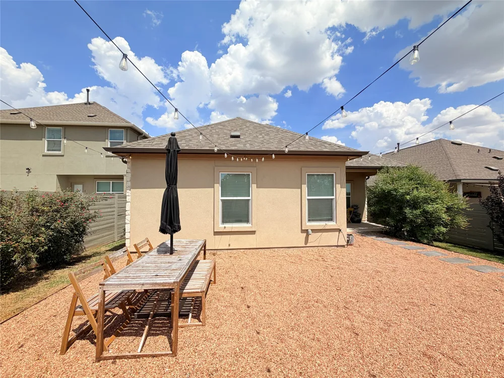 928 Legends Lane Georgetown, TX 78628