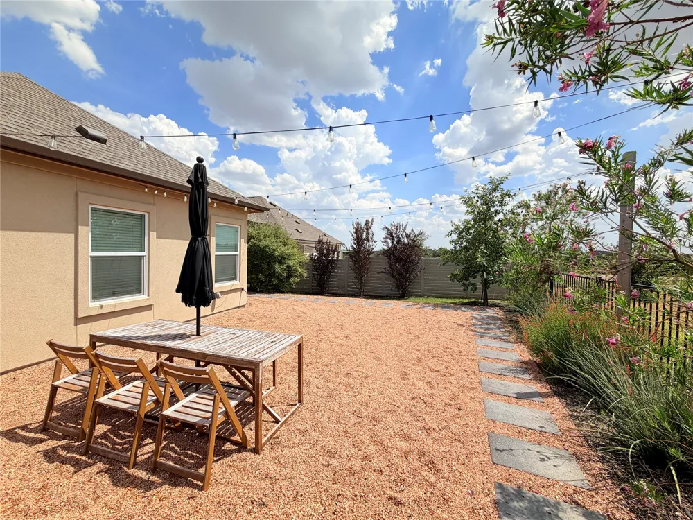928 Legends Lane Georgetown, TX 78628