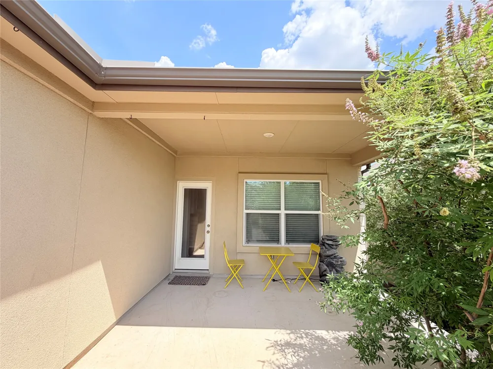 928 Legends Lane Georgetown, TX 78628