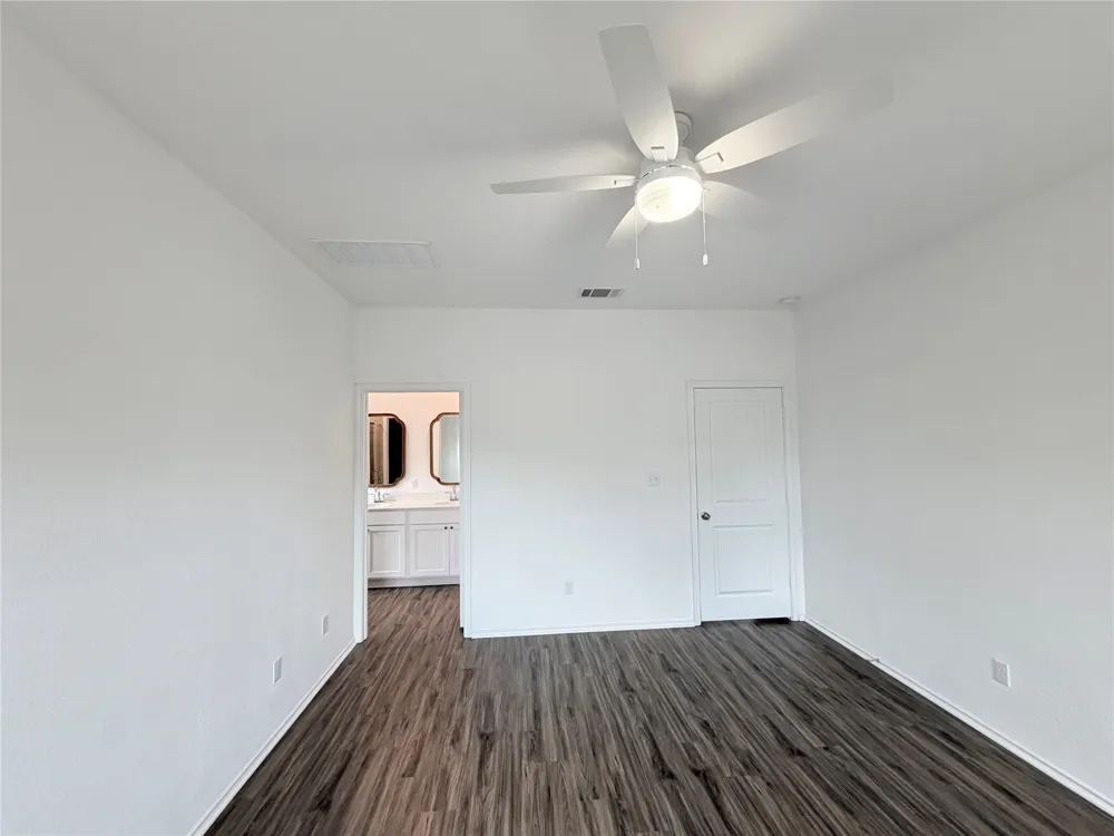 928 Legends Lane Georgetown, TX 78628