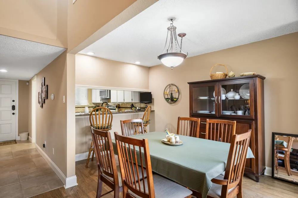2781 Fairway Park Street Grand Prairie, TX 75050