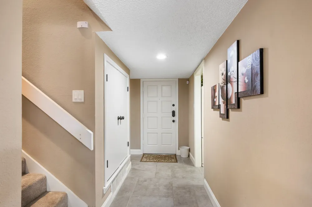 2781 Fairway Park Street Grand Prairie, TX 75050