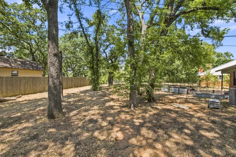 810 Arthur Drive Arlington, TX 76013