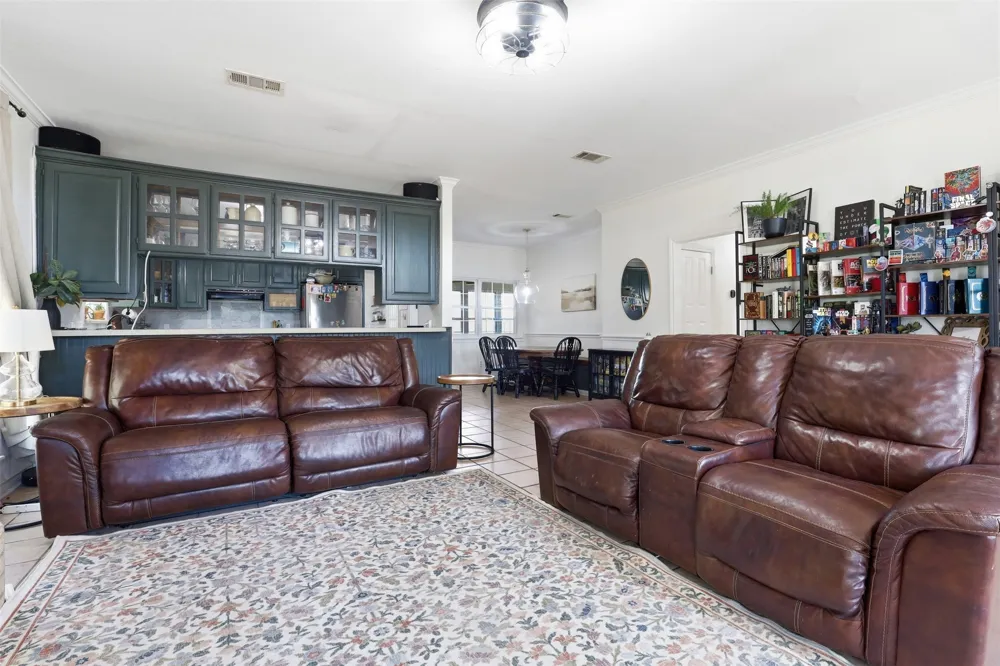 2116 Woodard Avenue Cleburne, TX 76033
