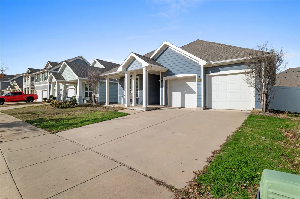 9141 Blackstone Drive Providence Village, TX 76227