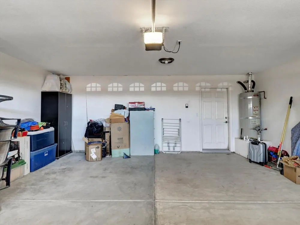 1426 Catalina Avenue Salton City, CA 92274