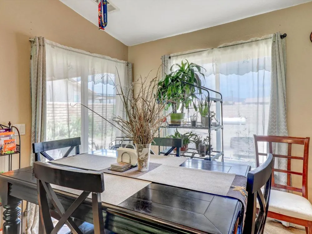 1426 Catalina Avenue Salton City, CA 92274