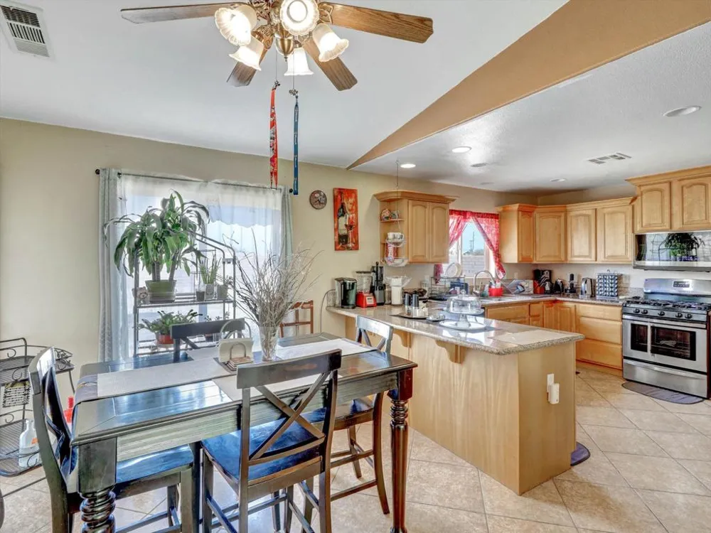 1426 Catalina Avenue Salton City, CA 92274