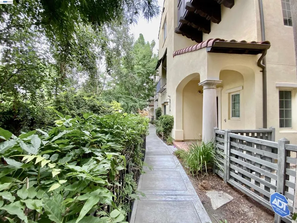 69 Pimentel Cir Milpitas, CA 95035