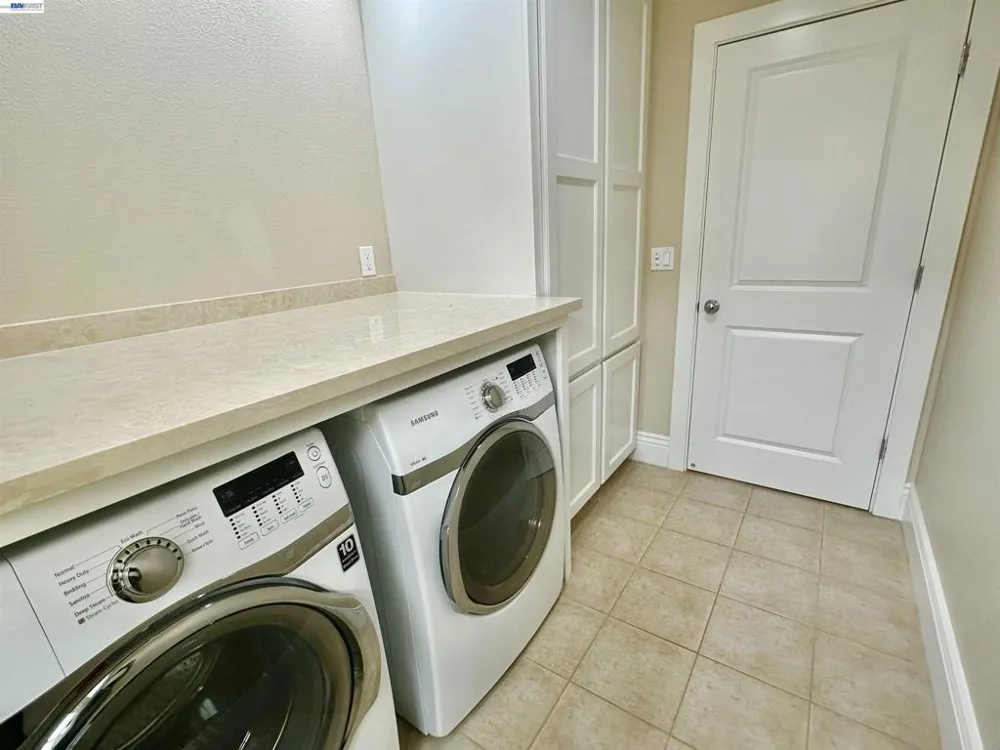 69 Pimentel Cir Milpitas, CA 95035