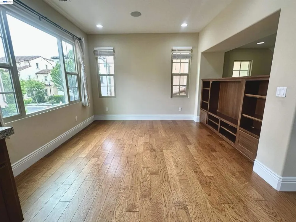 69 Pimentel Cir Milpitas, CA 95035