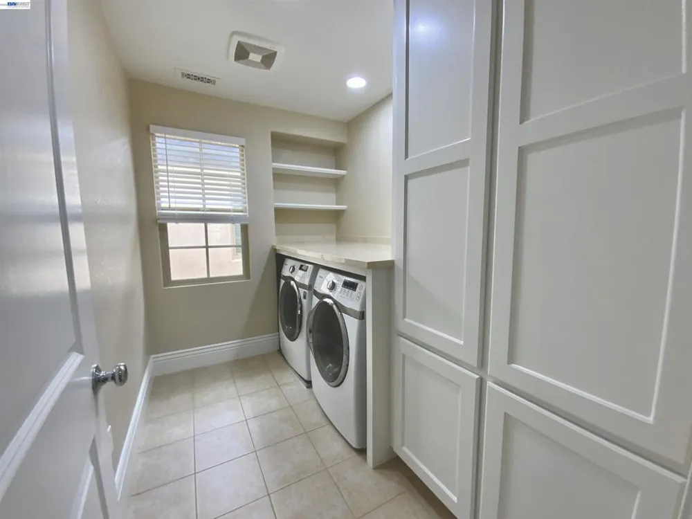 69 Pimentel Cir Milpitas, CA 95035