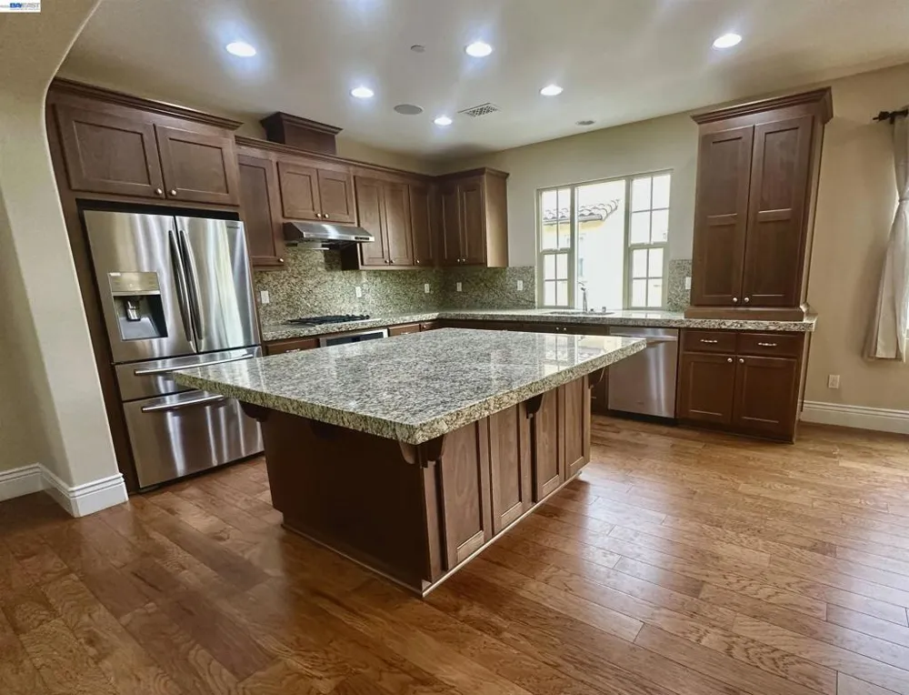 69 Pimentel Cir Milpitas, CA 95035