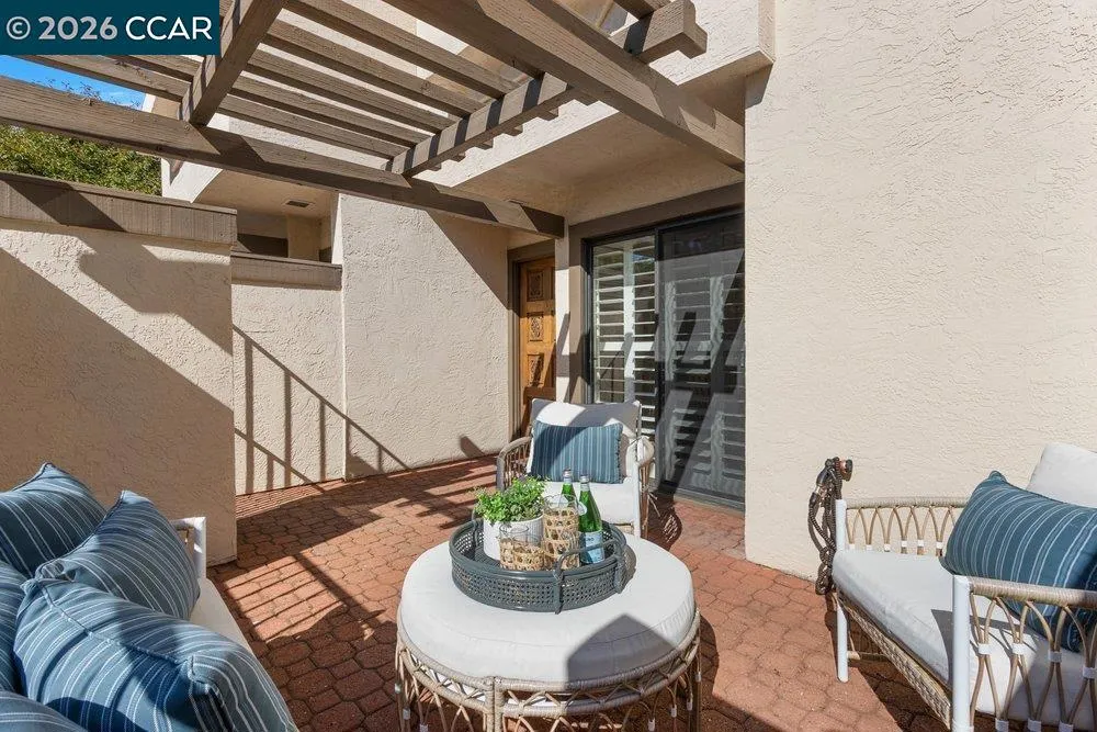 564 Churchill Downs Ct Walnut Creek, CA 94597