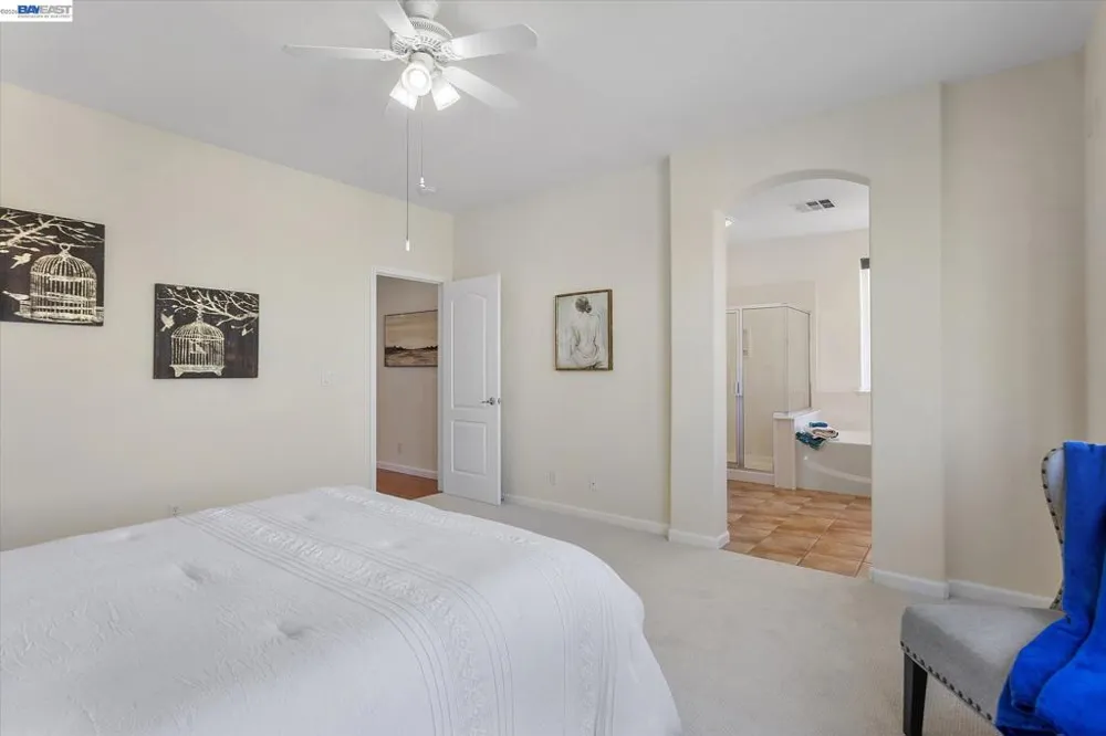 1169 Hillery Way Alameda, CA 94502