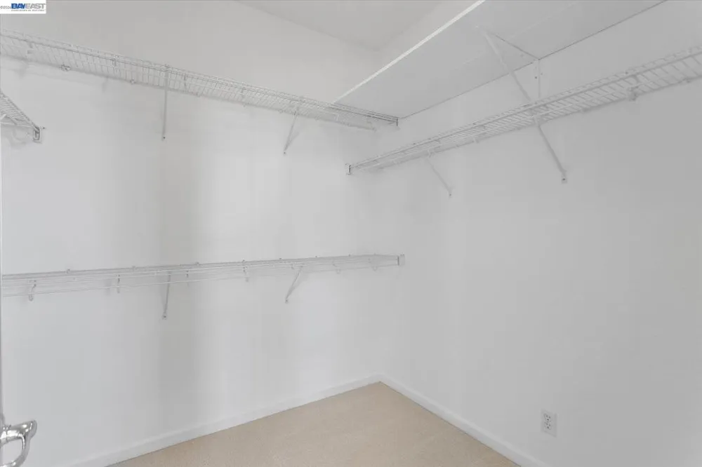 1169 Hillery Way Alameda, CA 94502
