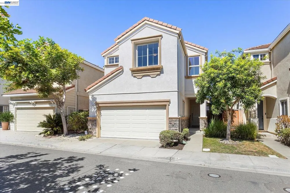 1169 Hillery Way Alameda, CA 94502