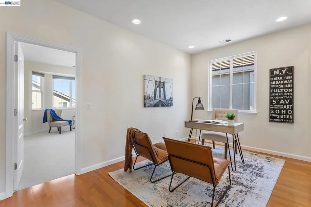 1169 Hillery Way Alameda, CA 94502