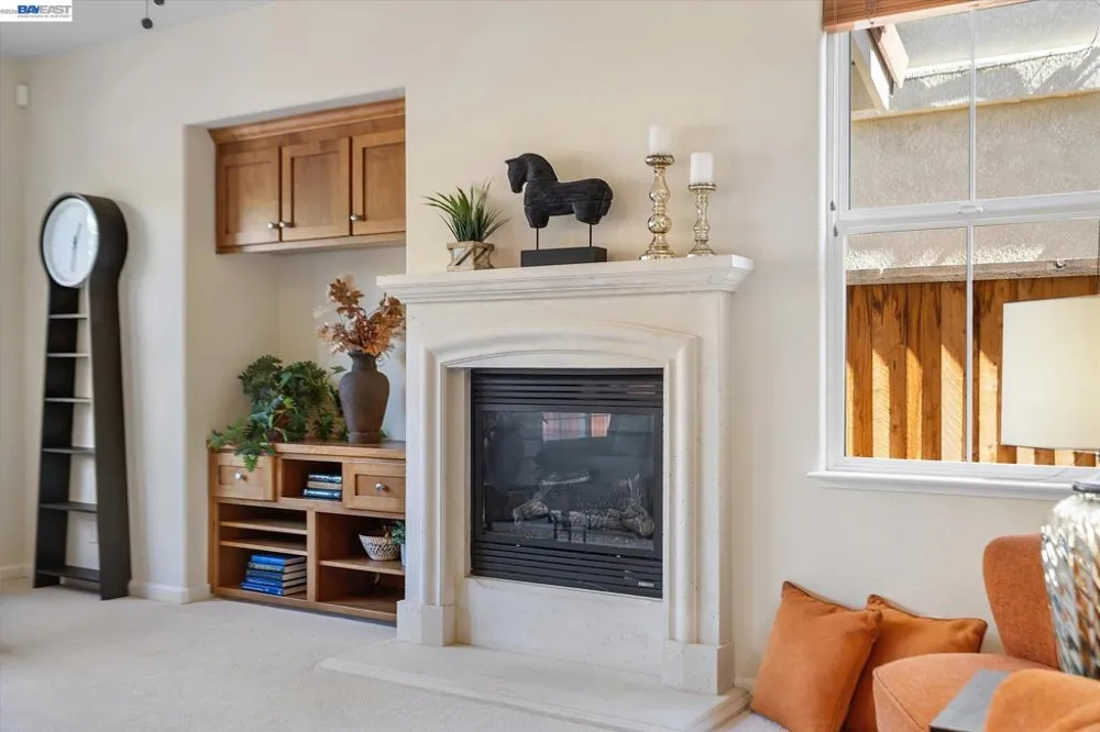 1169 Hillery Way Alameda, CA 94502