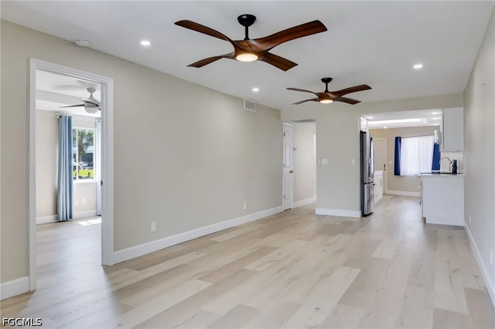 Manor Court #4 Cape Coral, FL 33904