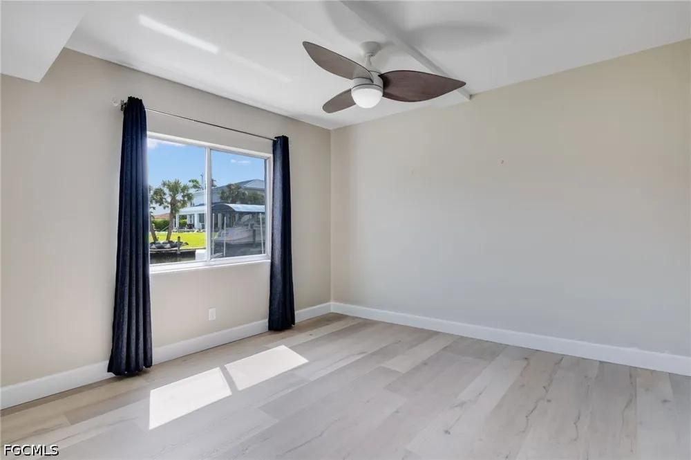 Manor Court #4 Cape Coral, FL 33904