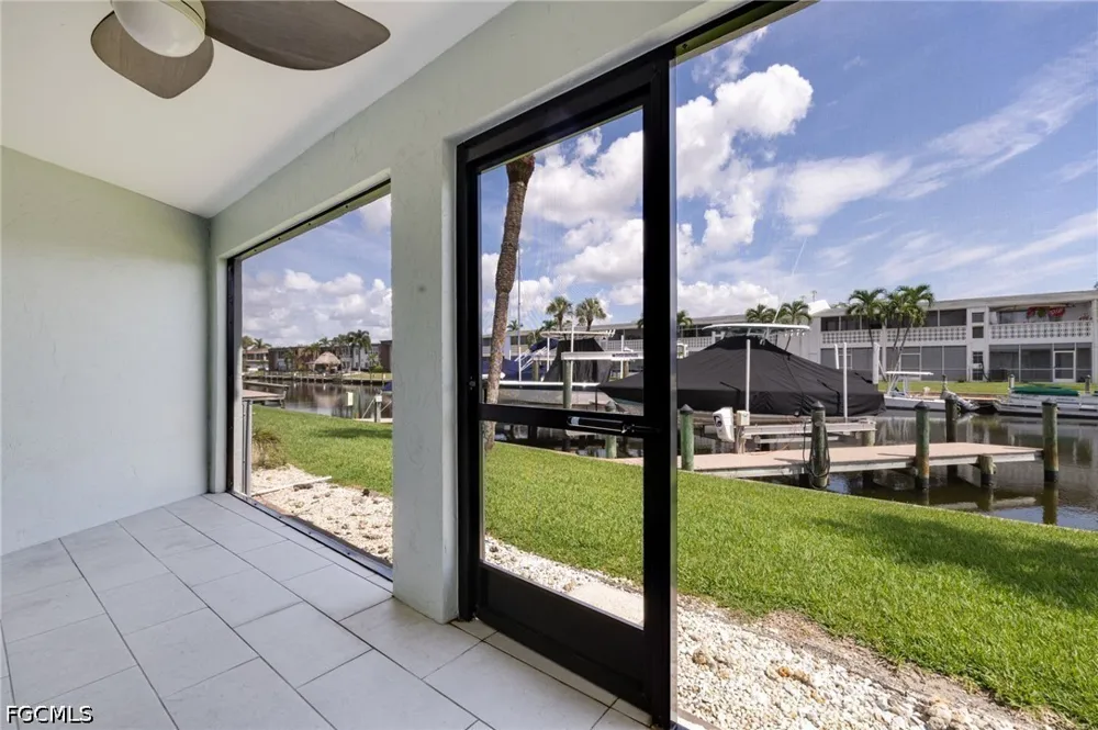 Manor Court #4 Cape Coral, FL 33904