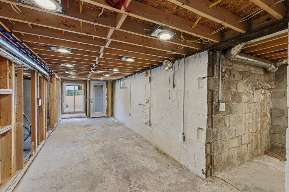 332 Ackerson Lake Drive Jackson, MI 49201