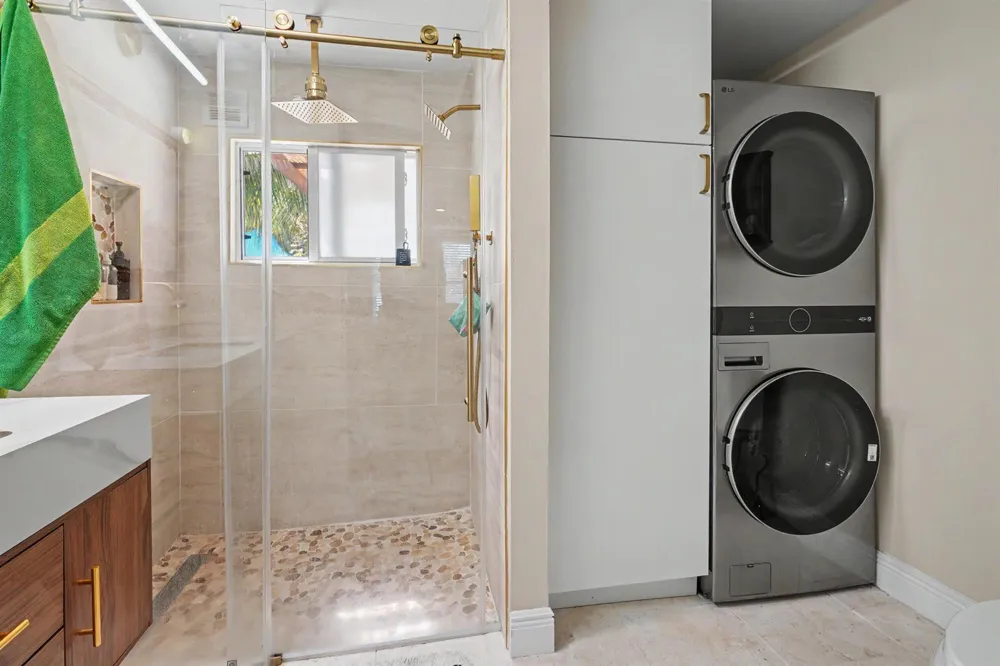 2480 NE 13th Terrace Pompano Beach, FL 33064