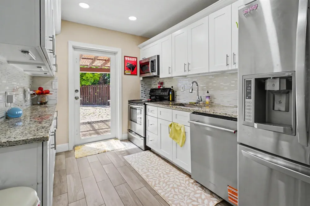 2480 NE 13th Terrace Pompano Beach, FL 33064