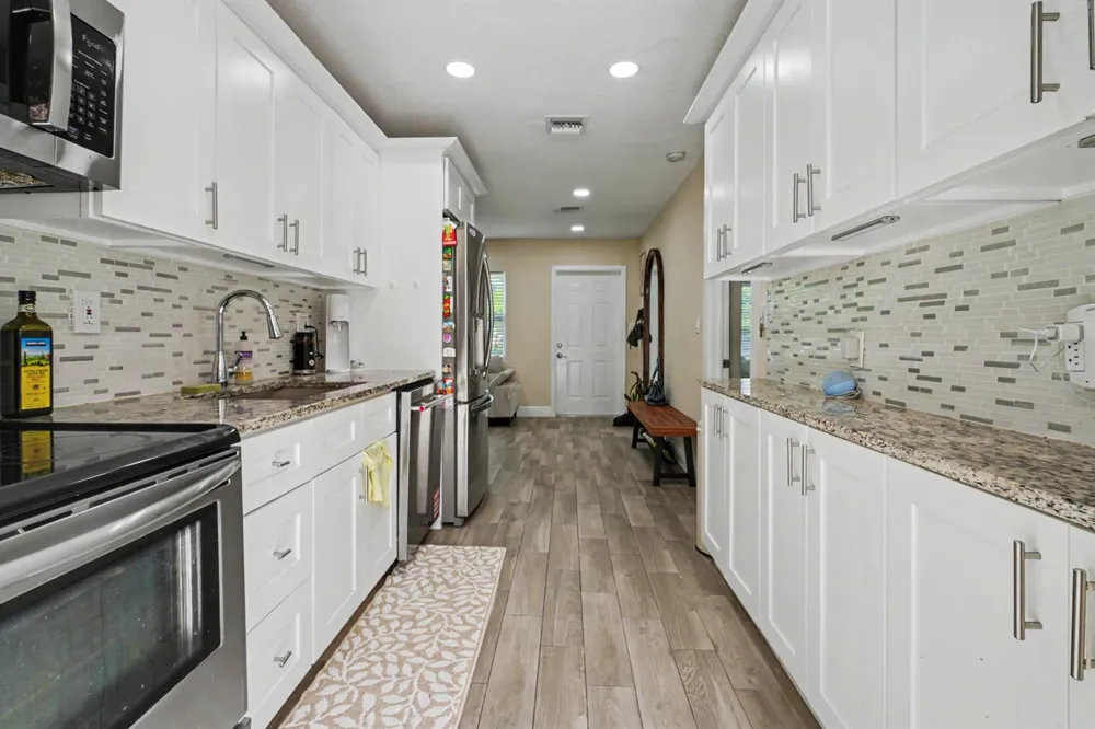 2480 NE 13th Terrace Pompano Beach, FL 33064