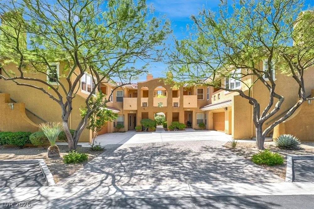 845 Canterra Street #2051 Las Vegas, NV 89138