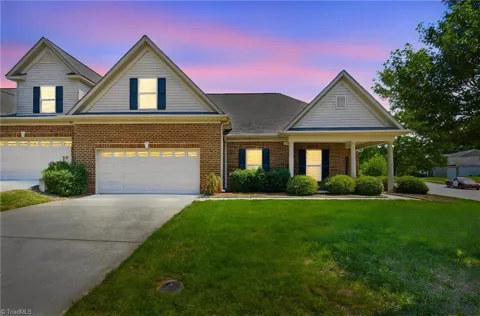 501 Clematis Way
