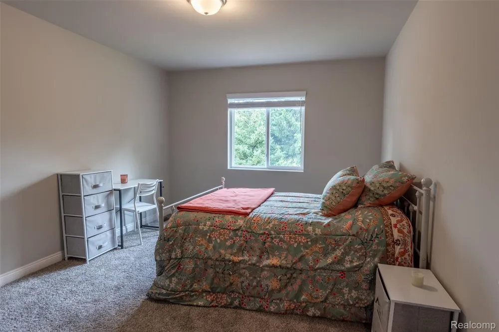 9056 Rhyan Road White Lake Charter Township, MI 48386
