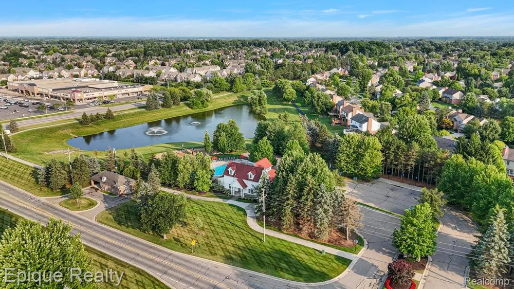 1909 Catlin Drive Rochester City, MI 48306