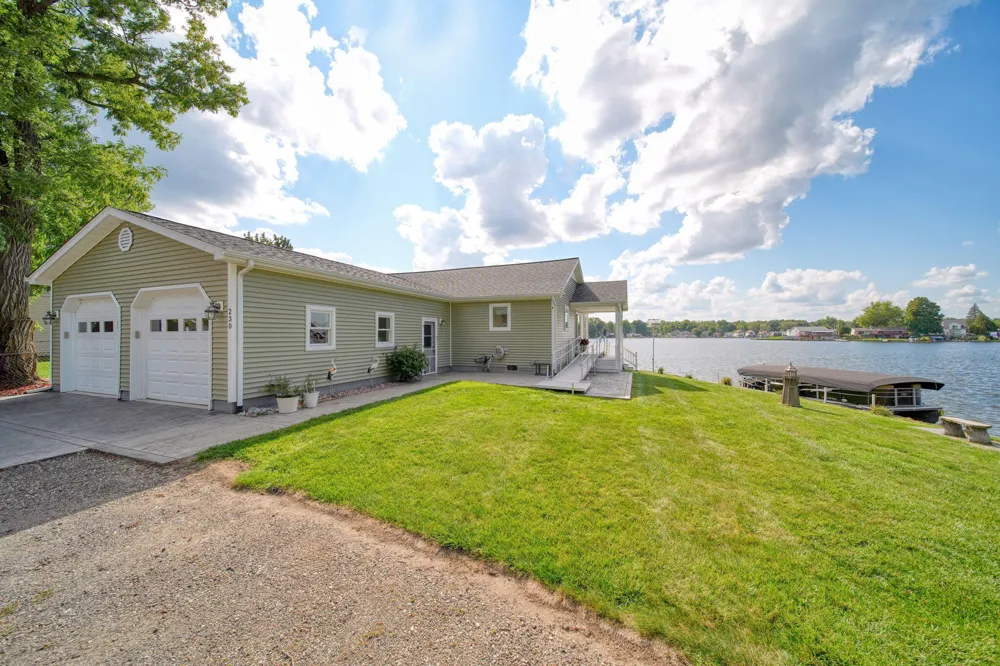 230 Cooks Landing Leoni Township, MI 49254