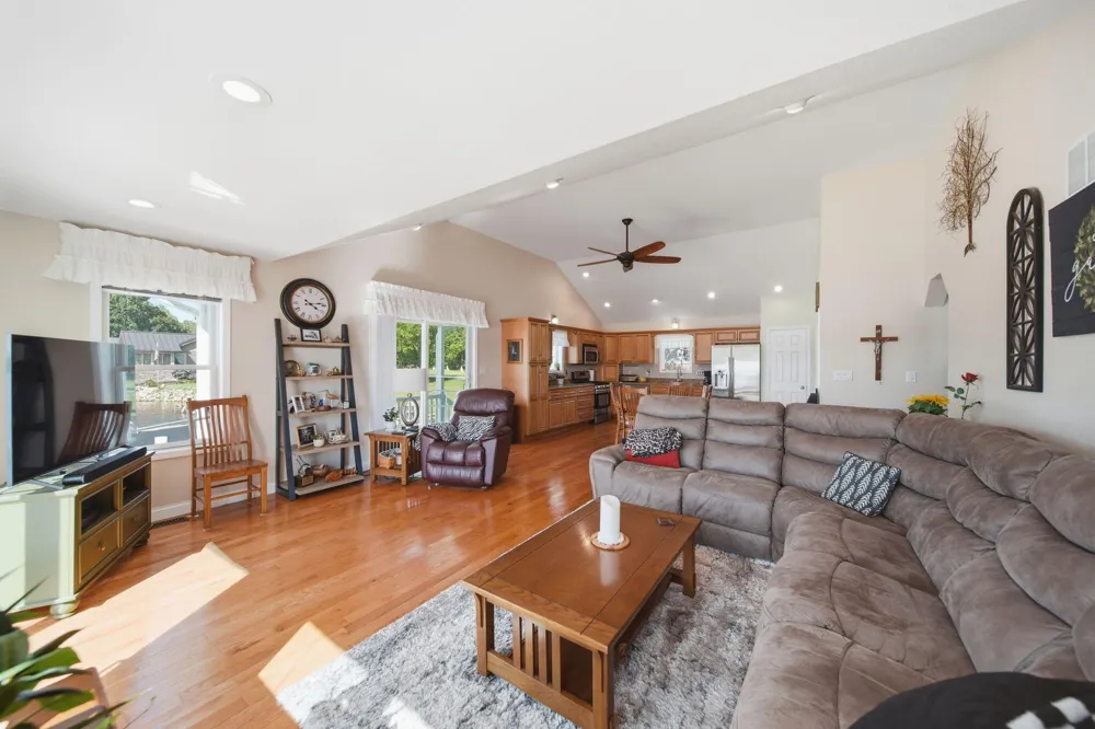 230 Cooks Landing Leoni Township, MI 49254