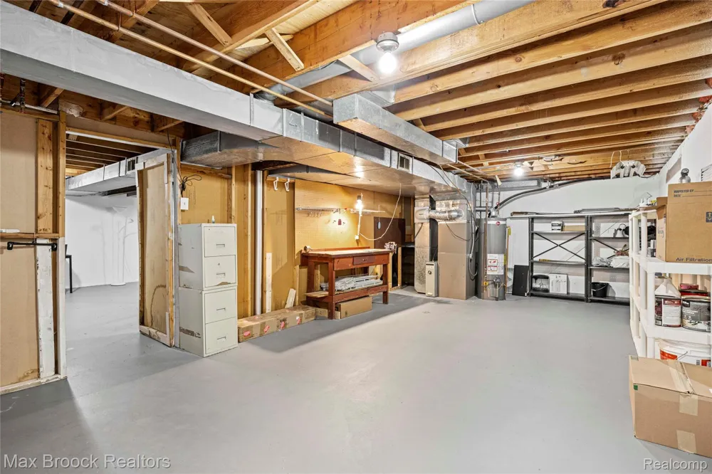 7451 Pebble Point West Bloomfield Charter Township, MI 48322