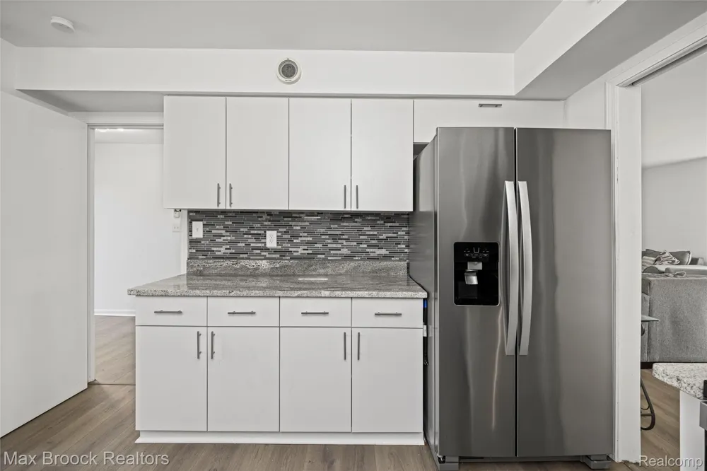 7451 Pebble Point West Bloomfield Charter Township, MI 48322