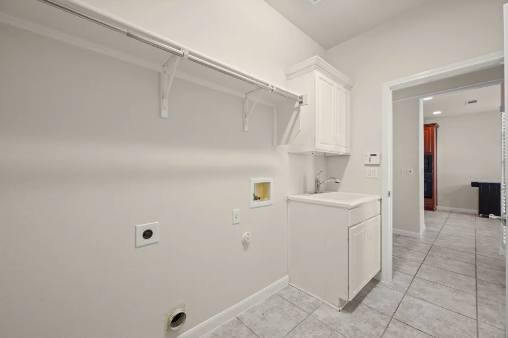 213 Fieldstone Drive Georgetown, TX 78633