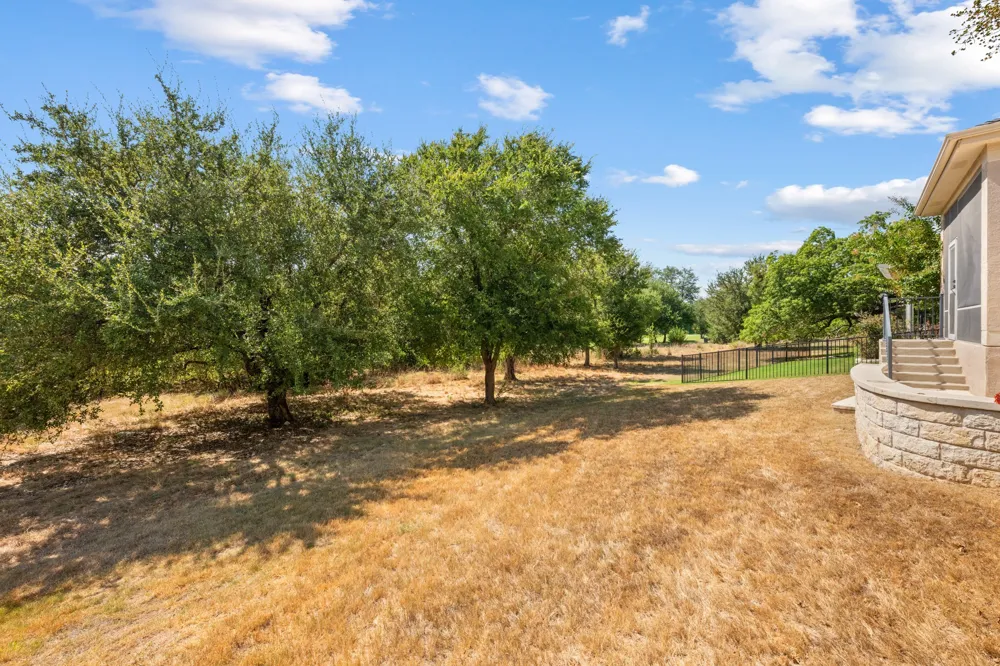 213 Fieldstone Drive Georgetown, TX 78633