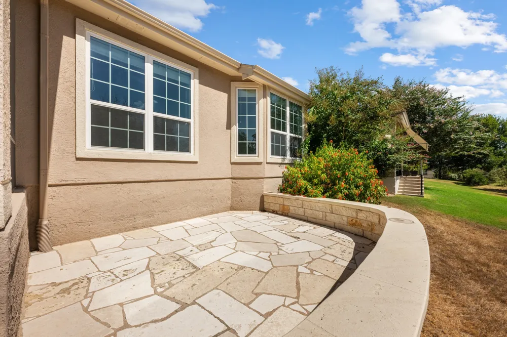 213 Fieldstone Drive Georgetown, TX 78633
