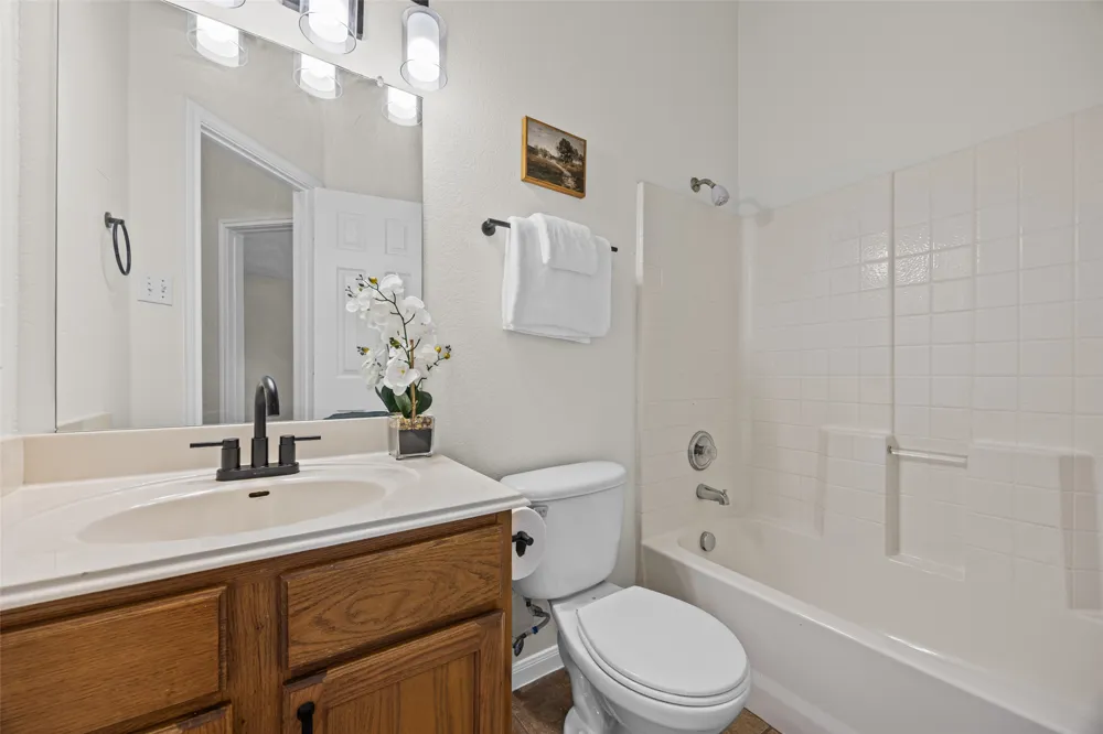 3701 Pine Needle Circle Round Rock, TX 78681
